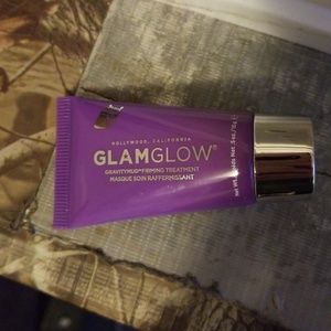GlamGlow mask